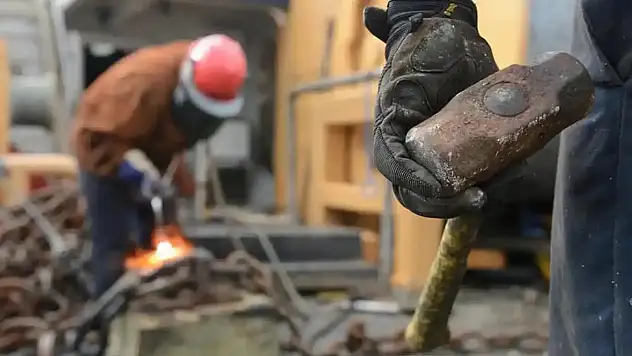 Sanayi Üretimi Yılın Sonuna Doğru Hız Kazandı