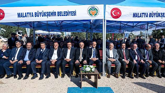 Şehir Mezarlığı İçindeki Karaca Camisi'nin Temel Atma Töreni Gerçekleştirildi