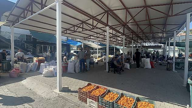Şire Pazarı'nda 'Anlaşma' Tepkisi: Esnafın Haberi Yok