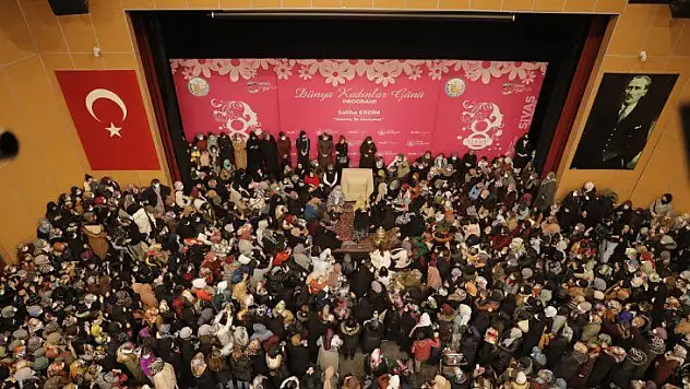 Sivas Belediyesi'nden Salona Sığmayan 8 Mart Programı…