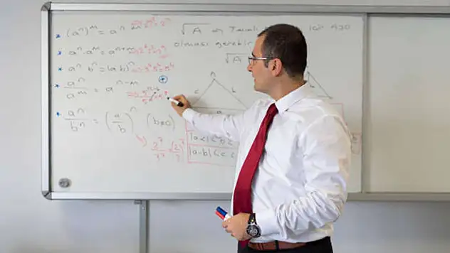 Sözleşmeli öğretmen atamasında sözlü sınava hak kazanan adaylar açıklandı