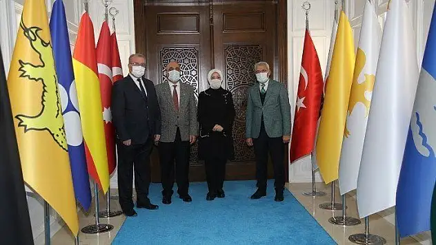 'Su Üstü Yüzen Restoran' Projesi Battalgazi'de Hayat Geçiyor