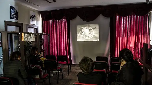 Tarihi Sinematografla Nostaljik Film Gösterimi