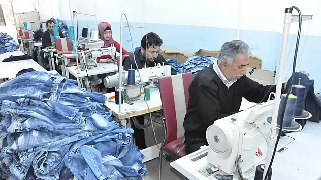 Temmuz 2025'te İşsizlik Düşüşte: 164 Bin Kişi İş Buldu