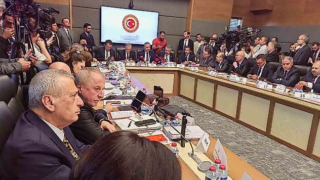 'Terörsüz Türkiye' yasa teklifi Komisyon'dan geçti