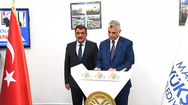 Ticaret Bakanı Prof. Dr. Ömer Bolat'tan  Büyükşehir Belediyesine Ziyaret