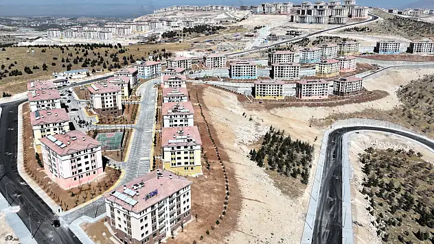 TOKİ 5. Etapta Altyapı Tamamlandı: Vatandaşlar Yeni Evlerine Kavuşuyor