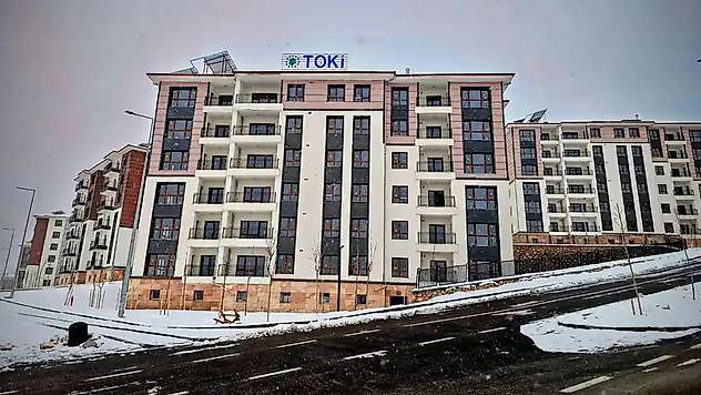 TOKİ konutları için 4 ilde kura çekimleri sürecek