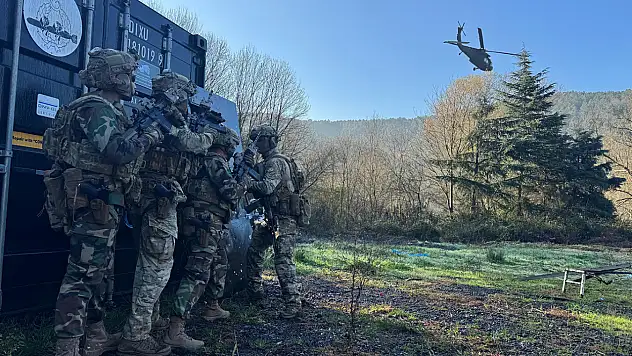 TSK ile Pakistan Silahlı Kuvvetleri'nden Ortak Tatbikat: Ayyıldız-2025 İstanbul'da İcra Edildi