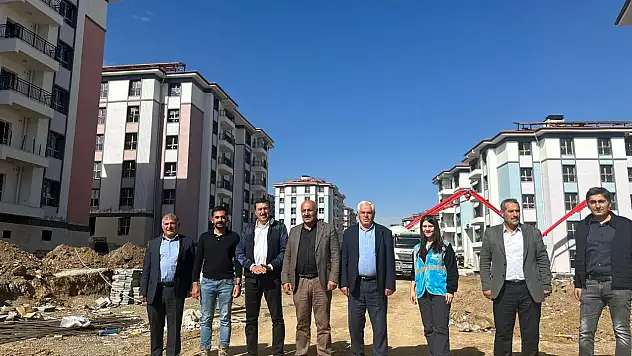 Tüfenkci, Doğanşehir'de tamamlanan 352 konutun teslim tarihini açıkladı