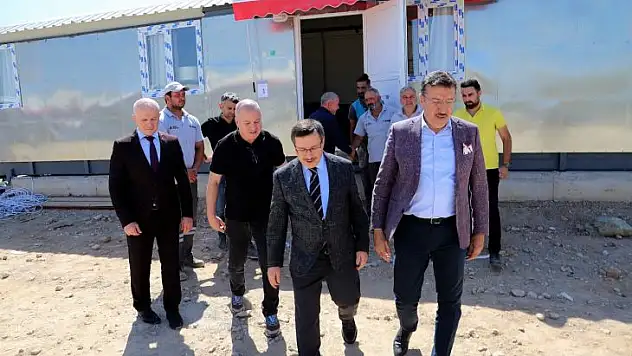 Tüfenkci, Vagon Kent'te incelemelerde bulundu