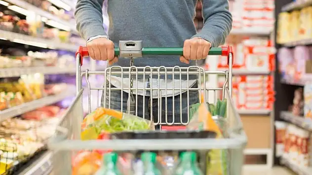 Tüketici fiyat endeksi (TÜFE) yıllık yüzde 38,10 arttı, aylık yüzde 2,46 arttı