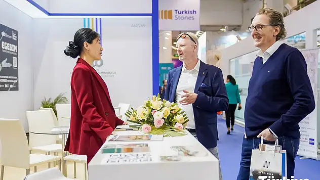 Türk doğal taş ihracatçıları Çin'den yeni ihracat sözleşmeleriyle döndü