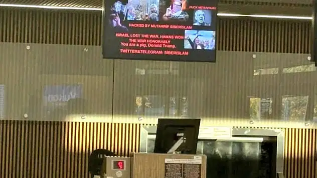 Türk Hacker grubu ABD ve Kanada'daki havalimanlarını hackledi