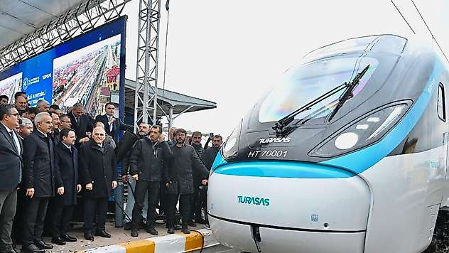 Türkiye, Hızlı Tren Üreten Ülkeler Arasında Gücünü Artırıyor