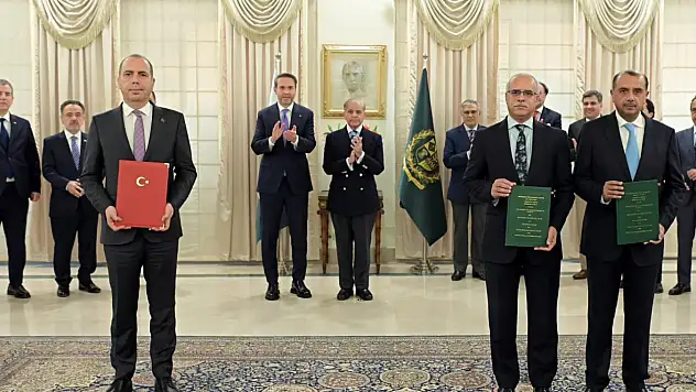 Türkiye ile Pakistan arasında petrol ve doğal gaz işbirliği anlaşması imzalandı