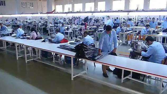 Ücretli çalışan sayısı yıllık yüzde 1,3 arttı