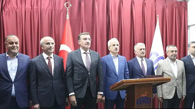 Ulaştırma ve Altyapı Bakanı Uraloğlu, Malatya'da