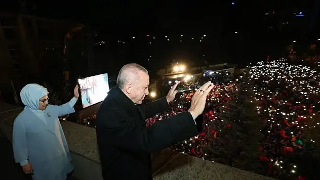 Ülkemiz 14 Mayıs seçimleriyle bir demokrasi şölenini daha alnının akıyla tamamlamıştır