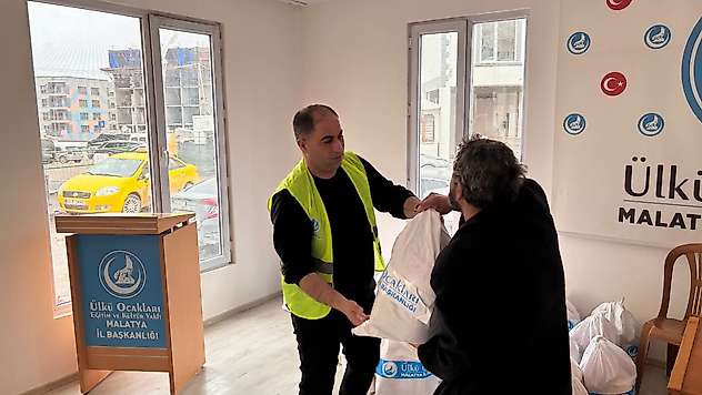 'Ülkü Ocaklılar Beklenendir' Kampanyasıyla İhtiyaç Sahiplerine Ramazan Desteği