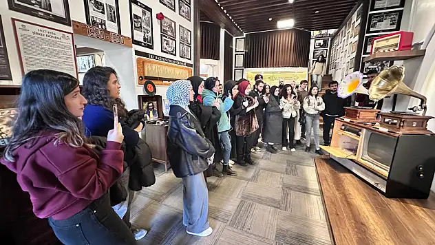 Üniversite Öğrencileri Kültür Gezisi İle Malatya'yı Tanıdılar