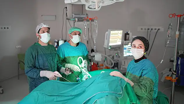 Uzm. Dr. Mehmet Güzel'den Kolon Kanseri Uyarısı