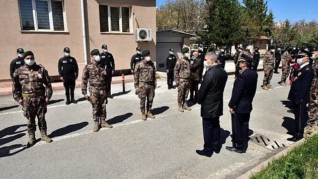 Vali Baruş 10 Nisan Polis Haftası Etkinliklerine Katıldı