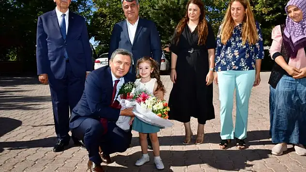 Vali Şahin Yazıhan İlçesinde İncelemelerde Bulundu.