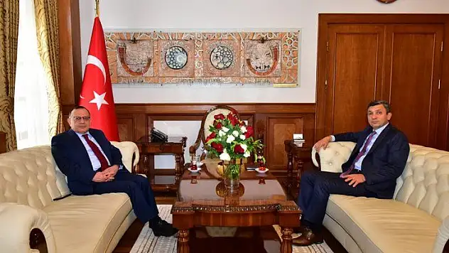 Vali Saran'dan Vali Şahin'e 'Hayırlı Olsun' Ziyareti