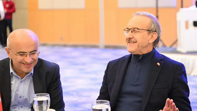 Vali Seddar Yavuz: 'Deprem Sadece Binaları Değil, Şehir Hafızasını da Zedeledi'