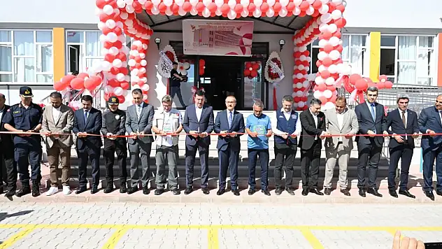 Vali Seddar Yavuz  Hollandalı Gurbetçiler Anadolu Lisesi Açılış Törenine Katıldı