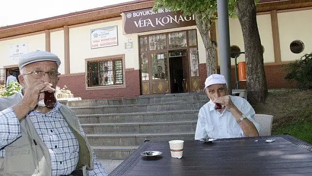 Vefa Konağı misafirlerini ağırlamaya tekrar başladı