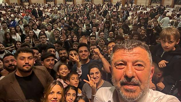Veli Ağbaba'dan 19 Mayıs Mesajı: 'Hiçbir Zorluk O Günün Karanlığından Büyük Değil'
