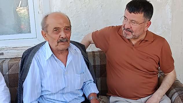 Veli Ağbaba Darende'de Destek Çağrısı Yaptı: 'Tüm Darendelileri Yeni Parti'ye Bekliyoruz'