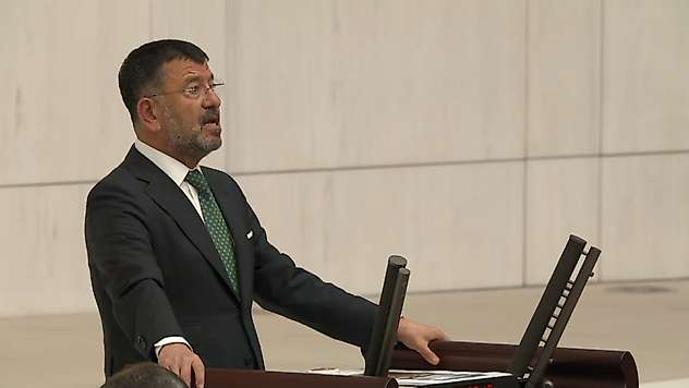 Veli Ağbaba: 'Hızlı Tren Artık Sabır Sınavına Döndü'