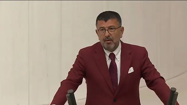 Veli Ağbaba: TOKİ'nin Malatya'daki İki Projesi de Alarm Veriyor