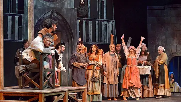 Victor Hugo'nun Ölümsüz Eseri Malatya'da Sahneye Çıkıyor