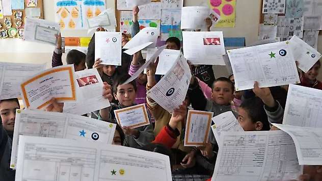 Yaklaşık 18 milyon öğrenci yarın karne alarak yaz tatiline çıkacak