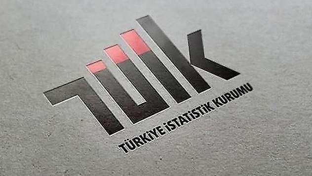 Yaş ilerledikçe kadın nüfus oranı artıyor