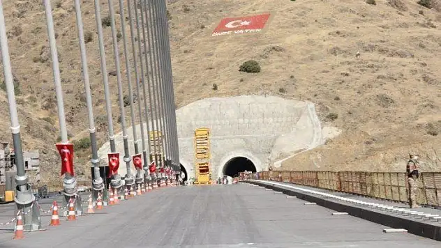 Yeni Kömürhan Köprüsü açılış için gün sayıyor.