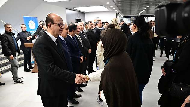 Yeşilyurt Belediyesi'nde Bayramlaşma: Başkan Geçit Personelle Buluştu