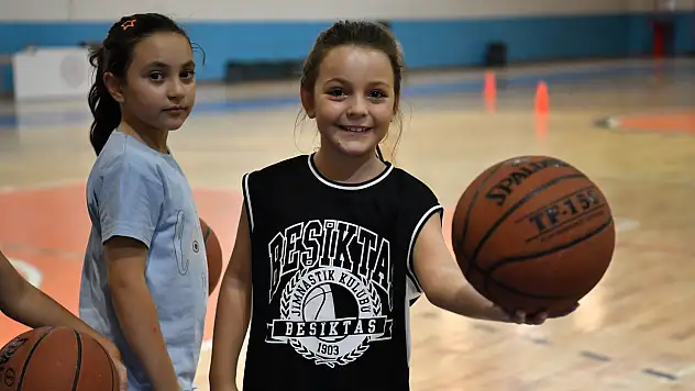 Yeşilyurt Belediyesi'nden Miniklere Basketbol Coşkusu!