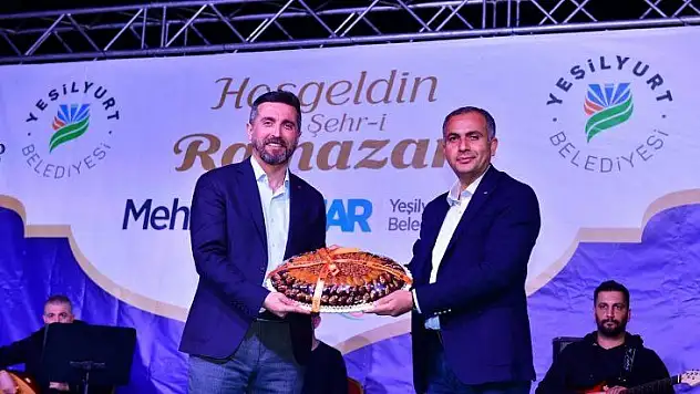 Yeşilyurt Belediyesi Ramazan Ayı Etkinliklerinde 'Umut Mürare' Rüzgârı Esti