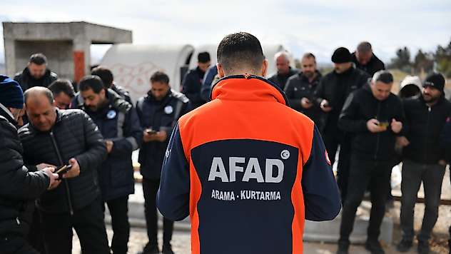 Yeşilyurt Belediyesi YAKUT Ekibi Afetlere Hazırlanıyor