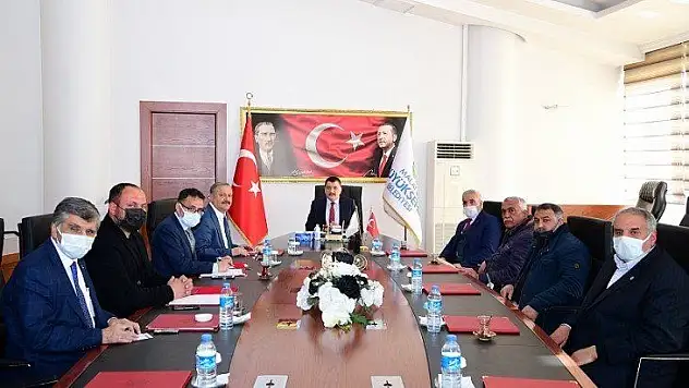 Yeşilyurt Muhtarlar Derneği'nden Başkan Gürkan'a Ziyaret