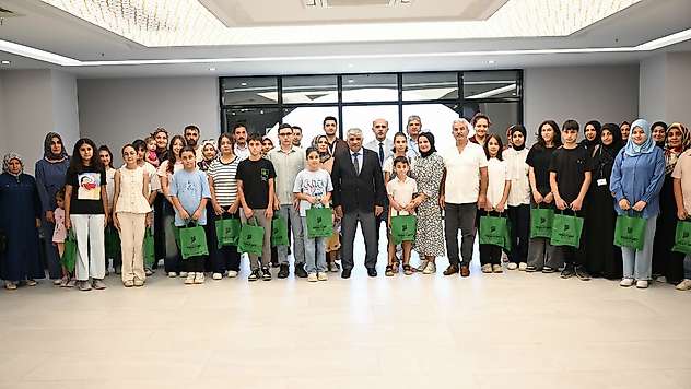 Yeşilyurt'ta LGS Başarısı: Öğrenciler Ödüllendirildi