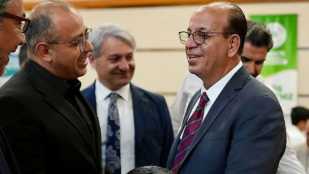 Yeşilyurt'ta Muhtarlara Babalar Günü Sürprizi: Unutulmaz Gece