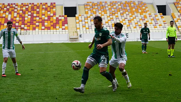 Yeşilyurtspor, 10 Kişilik Rakibine Karşı Beraberliği Bulamadı