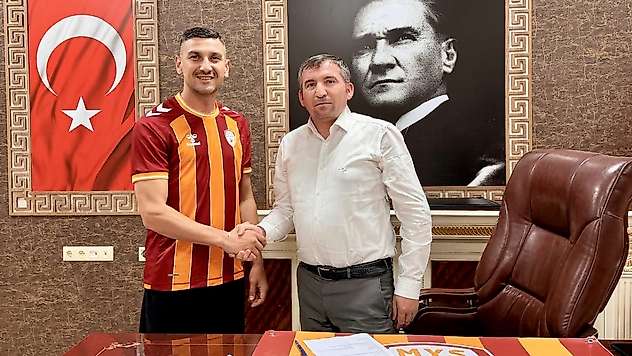 Yeşilyurtspor'dan Orta Sahaya Tecrübeli Takviye: Aykut Sarıdoğan İmzayı Attı