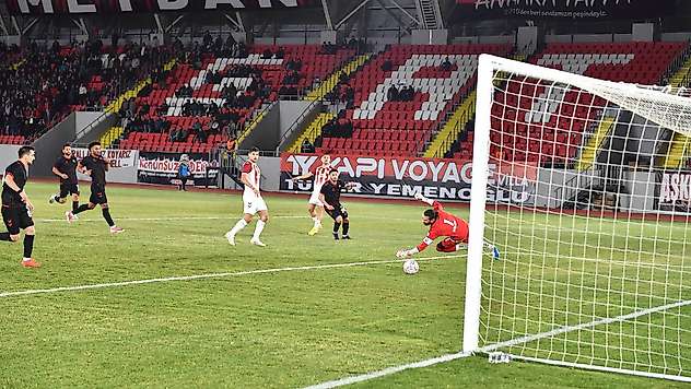 Yeşilyurtspor'dan Yozgat'ta Tarihi Zafer: 9-1!